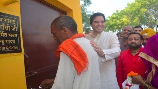 Uttar Pradesh: Varun Gandhi helps debt-ridden farmers, gives 28 houses to villagers Uttar Pradesh: Varun Gandhi helps debt-ridden farmers, gives 28 houses to villagers