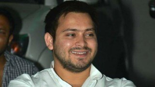 Tejashwi Yadav Reaches Aurangabad to Have Dinner at 5.30 AM, Twitterati Find Hard to Digest Tejashwi Yadav Reaches Aurangabad to Have Dinner at 5.30 AM, Twitterati Find Hard to Digest