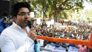 Mamata Banerjee's nephew Abhishek Banerjee injured in car accident, rushed to hospital Mamata Banerjee's nephew Abhishek Banerjee injured in car accident, rushed to hospital