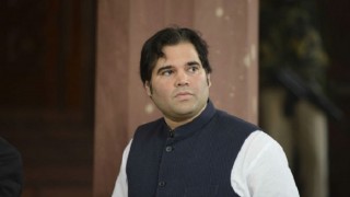 Varun Gandhi under attack over defence deals Varun Gandhi under attack over defence deals