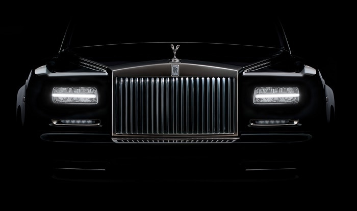 Rolls Royce paid 10 mn pounds to Indian defence agent