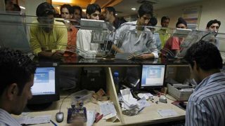 Demonetisation Impact: No bank will exchange cash from today Demonetisation Impact: No bank will exchange cash from today