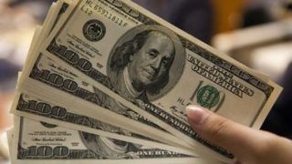 Dollar tumbles against yen, euro on strong Donald Trump showing Dollar tumbles against yen, euro on strong Donald Trump showing