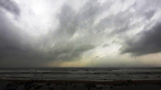 Cyclone Mora hits Bangladesh coast; heavy rainfall, thunderstorm likely in northeast India Cyclone Mora hits Bangladesh coast; heavy rainfall, thunderstorm likely in northeast India
