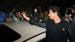 Shah Rukh Khan steals the show in a Raees jacket at the Dabboo Ratnani Calendar launch! See Pics! Shah Rukh Khan steals the show in a Raees jacket at the Dabboo Ratnani Calendar launch! See Pics!