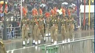 Beating the Retreat Ceremony at Wagah border draws huge crowd Beating the Retreat Ceremony at Wagah border draws huge crowd