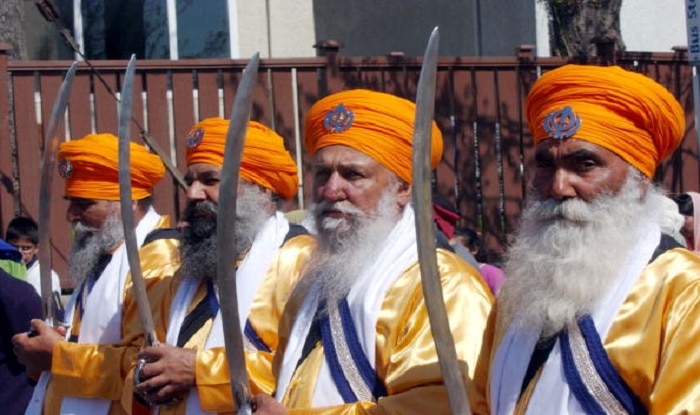 ban on kirpan The supreme court said that migrants must ensure the compatibility of their beliefs with the laws of the host countries - italian supreme court upholds ban on sikh's carrying 'kirpan. ban on kirpan The supreme court said that migrants must ensure the compatibility of their beliefs with the laws of the host countries - italian supreme court upholds ban on sikh's carrying 'kirpan.