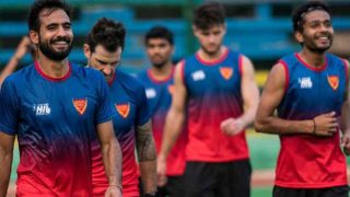 Mumbai came back from behind to win the match 4-3 against UP | HIL 2017 Live Score Mumbai came back from behind to win the match 4-3 against UP | HIL 2017 Live Score