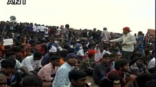 Jallikattu row LIVE updates: Protests continue to grow massive; CM, Centre make efforts to find a solution Jallikattu row LIVE updates: Protests continue to grow massive; CM, Centre make efforts to find a solution