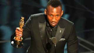 Oscars 2017: Mahershala Ali is the first Muslim Actor to win an Academy Award Oscars 2017: Mahershala Ali is the first Muslim Actor to win an Academy Award