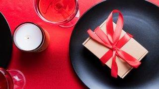 Valentine's Day Special Dinner Recipe: How to make Honey and Orange glazed chicken Valentine's Day Special Dinner Recipe: How to make Honey and Orange glazed chicken