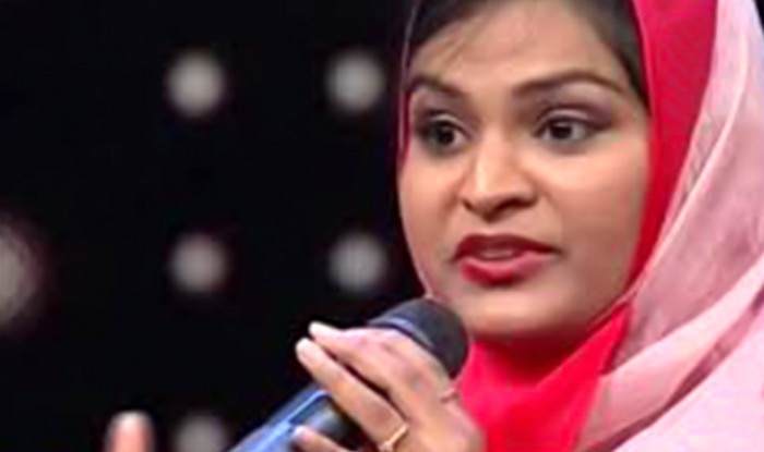 muslim-girl-trolled-online-for-singing-hindu-devotional-song-in-reality