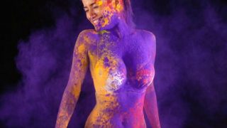 Poonam Pandey goes butt naked in a bikini for Holi 2017, wishes everyone with a raunchy video! Watch Video! Poonam Pandey goes butt naked in a bikini for Holi 2017, wishes everyone with a raunchy video! Watch Video!
