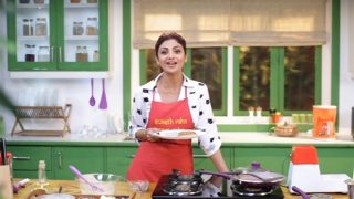 Shilpa Shetty Kundra's Healthy Breakfast Recipe: How to make Oats Chilla (Watch Video) Shilpa Shetty Kundra's Healthy Breakfast Recipe: How to make Oats Chilla (Watch Video)