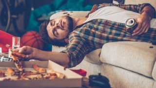 Never do these 5 things after you eat Never do these 5 things after you eat
