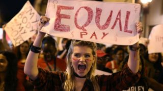 Gender pay gap: Iceland proposes law that makes it Illegal to pay women less than men!