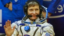 Donald Trump jokes at NASA's record breaking astronaut Peggy Whitson over drinking urine, says 'better you than me'