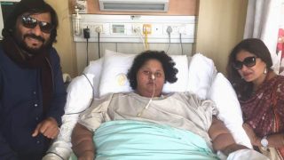 Roopkumar and Sunali Rathod sings to former 'world's heaviest woman' Eman Ahmed before she leaves Mumbai for Dubai (Watch Video)