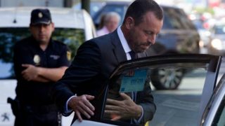 Former Barcelona president Sandro Rosell arrested over corruption charges Former Barcelona president Sandro Rosell arrested over corruption charges