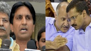 AAP crisis: Arvind Kejriwal, Manish Sisodia meet Kumar Vishwas to reconcile differences - 10 points AAP crisis: Arvind Kejriwal, Manish Sisodia meet Kumar Vishwas to reconcile differences - 10 points