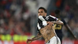 Dani Alves set to join Manchester City from Juventus Dani Alves set to join Manchester City from Juventus