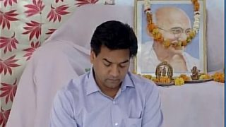 Kapil Mishra sits on hunger strike, claims to have received death threats Kapil Mishra sits on hunger strike, claims to have received death threats