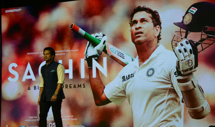 Sachin: A Billion Dreams Movie Review on Twitter by celebs: Sachin ...