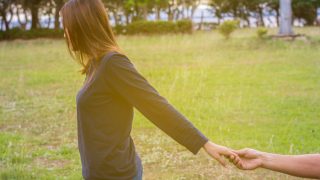 These are the 5 things you do that drive women away These are the 5 things you do that drive women away