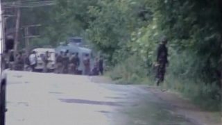 CRPF, J&K Police thwart suicide attack attempt at camp in Bandipora, gun down 4 terrorists CRPF, J&K Police thwart suicide attack attempt at camp in Bandipora, gun down 4 terrorists