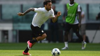 Defender Dani Alves leaves Juventus, pens heartfelt letter for fans Defender Dani Alves leaves Juventus, pens heartfelt letter for fans