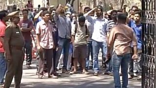 BSEB Result 2017 Shock: Students qualifying JEE Mains failed Bihar Board Exam, protest outside BSEB Office BSEB Result 2017 Shock: Students qualifying JEE Mains failed Bihar Board Exam, protest outside BSEB Office