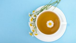Use this DIY chamomile tea face mask to soothe acne-prone and sensitive skin Use this DIY chamomile tea face mask to soothe acne-prone and sensitive skin