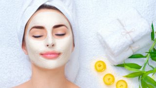 This DIY green tea face mask will give you clear skin overnight! This DIY green tea face mask will give you clear skin overnight!