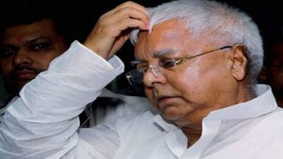 CBI Digs Out Scam Skeletons From Lalu Prasad Yadav's Tenure as Railway Minister: Timeline of Events Leading to Raid CBI Digs Out Scam Skeletons From Lalu Prasad Yadav's Tenure as Railway Minister: Timeline of Events Leading to Raid