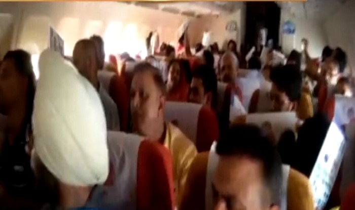 Image result for Ac failed, passengers suffocated and felt breathless in Air India
