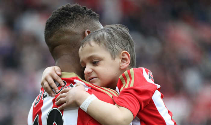 Bradley Lowery: Tributes flood in for Sunderland mascot Bradley Lowery: Tributes flood in for Sunderland mascot