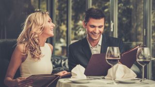 These 5 Dating Rules Need To Be Broken ASAP! These 5 Dating Rules Need To Be Broken ASAP!