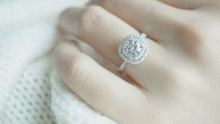 Engagement Ring Ideas: How to Pick the Right Engagement Ring for Your Girlfriend Engagement Ring Ideas: How to Pick the Right Engagement Ring for Your Girlfriend