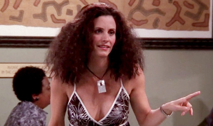 monica-friends-frizzy-hair.jpg