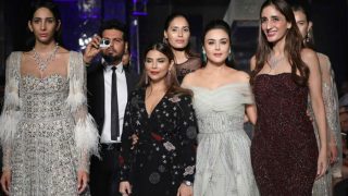 Preity Zinta Steals the Show in Shane and Falguni Peacock's Off-Shoulder Gown at Lakme Fashion Week 2017 Preity Zinta Steals the Show in Shane and Falguni Peacock's Off-Shoulder Gown at Lakme Fashion Week 2017
