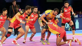 Pro Kabaddi League 2017 Live Streaming: Bengaluru Bulls vs UP Yoddha And U Mumba vs Gujarat Fortunegiants, Where and How to Watch PKL 5 Matches Pro Kabaddi League 2017 Live Streaming: Bengaluru Bulls vs UP Yoddha And U Mumba vs Gujarat Fortunegiants, Where and How to Watch PKL 5 Matches