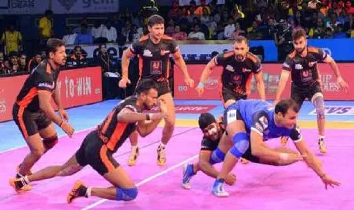 Sachin Tawar's tenacity helps Gujarat Fortunegiants secure a do-or-die raid point Sachin Tawar's tenacity helps Gujarat Fortunegiants secure a do-or-die raid point