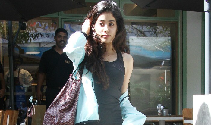 Jhanvi Kapoor To Not Make Her Bollywood Debut With Sairat Remake Read Exclusive Details
