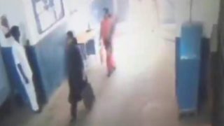 Sasikala Went Out of Bengaluru Prison? DIG Roopa Submits Video Proof to ACB Sasikala Went Out of Bengaluru Prison? DIG Roopa Submits Video Proof to ACB