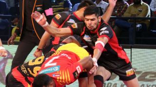Pro Kabaddi League 2017: Bengaluru Snap 6-Match Losing Streak Against Puneri Paltan Pro Kabaddi League 2017: Bengaluru Snap 6-Match Losing Streak Against Puneri Paltan
