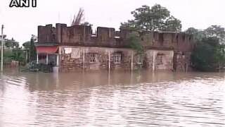 41 peoples died and more than 65 lakhs people suffered from flood in Bihar | बिहार में बाढ़ से 41 की मौत, 65 लाख आबादी प्रभावित 41 peoples died and more than 65 lakhs people suffered from flood in Bihar | बिहार में बाढ़ से 41 की मौत, 65 लाख आबादी प्रभावित