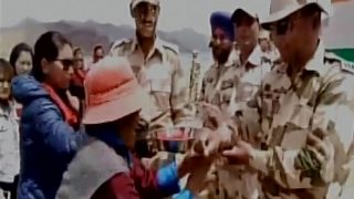 Raksha Bandhan: Women Tie Rakhi to ITBP Personnel in Ladakh Raksha Bandhan: Women Tie Rakhi to ITBP Personnel in Ladakh