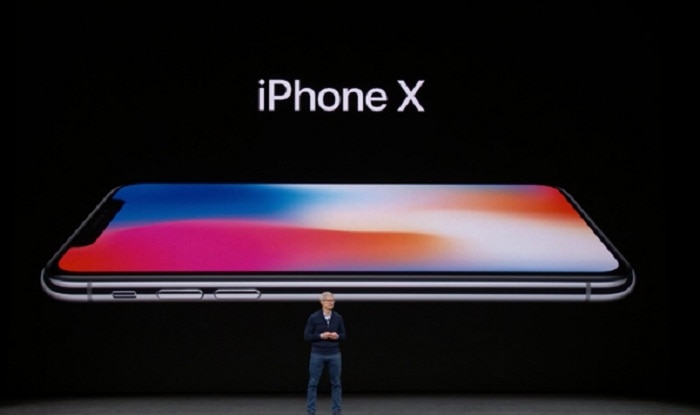 THE iPHONE X : THE SHOW STEALER