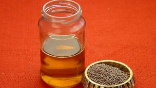 Health Benefits of Mustard Oil: 5 Amazing Benefits of Using Mustard Oil in Your Food Health Benefits of Mustard Oil: 5 Amazing Benefits of Using Mustard Oil in Your Food