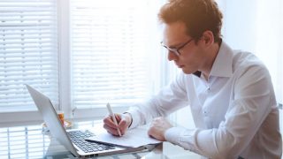 Writing down Your Feelings May Help Your De-stress: 5 Proven Ways to De-stress Your Mind and Body Writing down Your Feelings May Help Your De-stress: 5 Proven Ways to De-stress Your Mind and Body